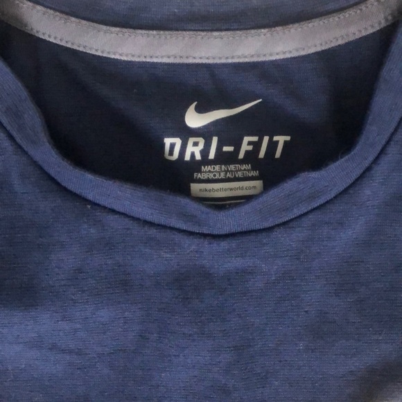 Michigan Nike Dri-Fit Touch T-Shirt Size M - Picture 2 of 3